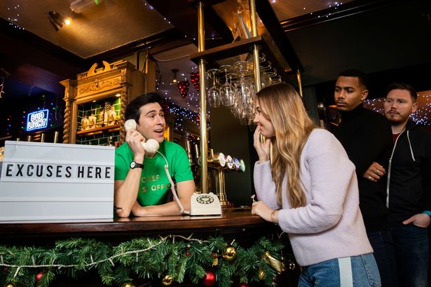 广大球迷的福利！伦敦一酒吧聘请专人编借口，让顾客安心看比赛