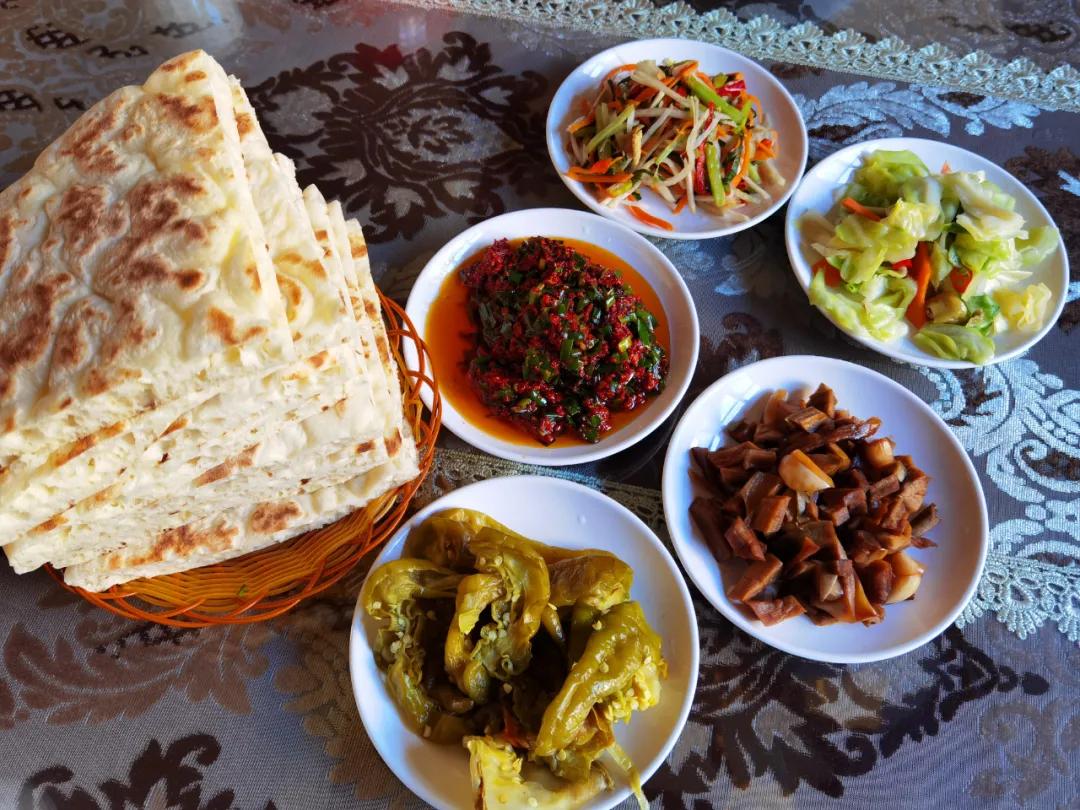 中国最适合慢生活的小城伊宁市,闲适安逸,住下就不想走了