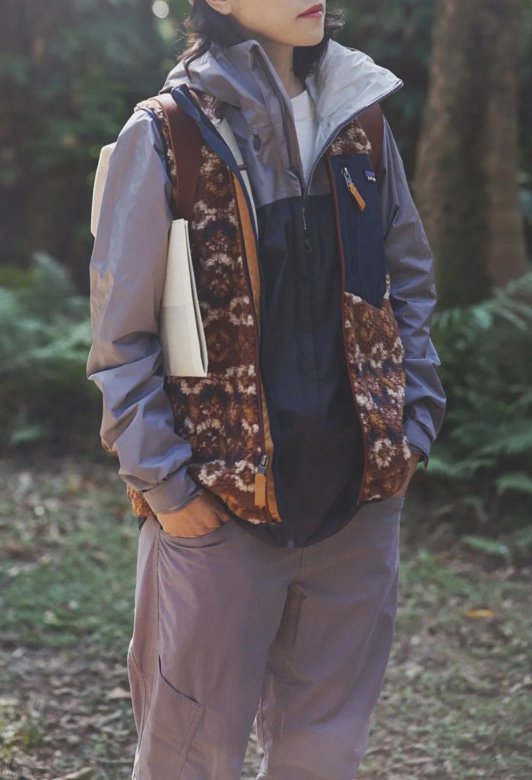 我最爱的红色冲锋衣,红色冲锋衣怎么搭配都丑