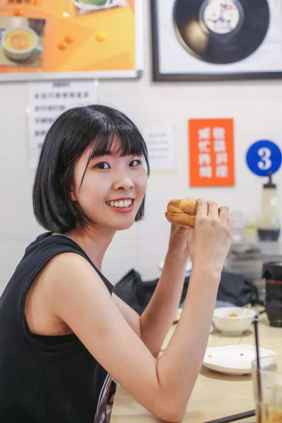 刚开店就被公认不好吃的港式餐厅,人未到齐不要动筷