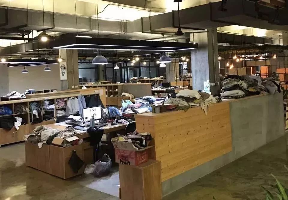 最近广州最火制衣厂,广州制衣厂最出名