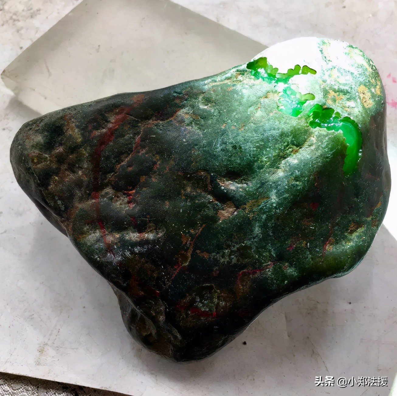 翡翠原石购买受骗怎么办,买玉石被骗了可以退吗