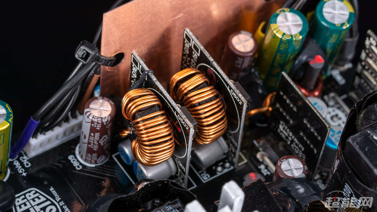 閰峰喎鑷冲皧閲戠墝鐢垫簮g700濡備綍,閰峰喎鑷冲皧g600閲戠墝鐢垫簮娴嬭瘎