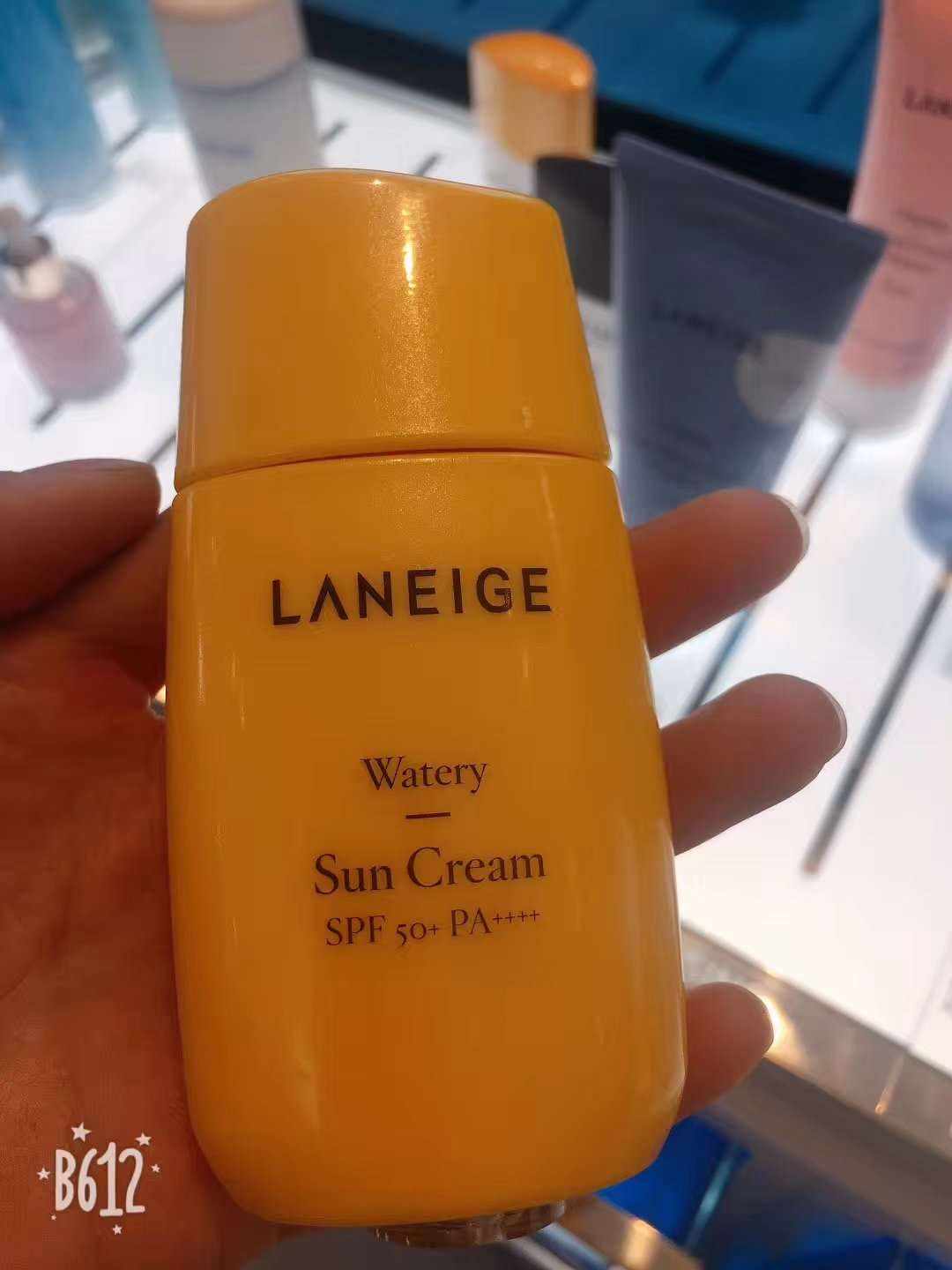 防晒霜自用测评,自用的一款防晒霜