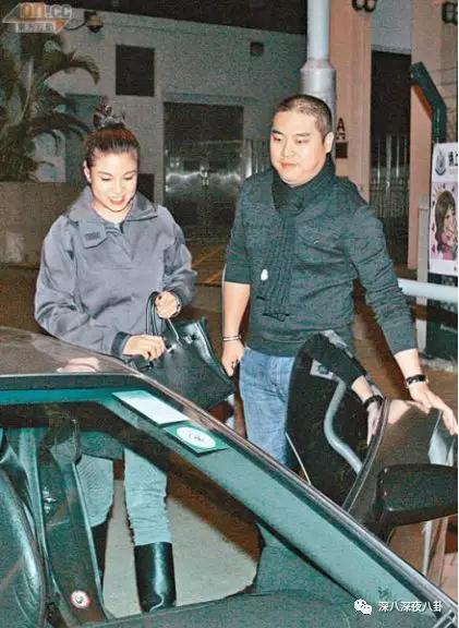 拜金女被退婚,拜金女为富二代抛夫弃子又被抛弃