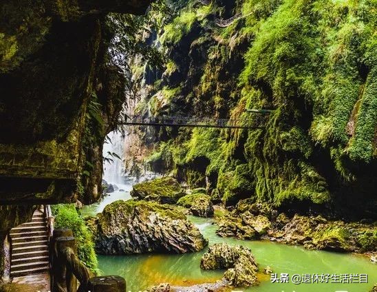 人在画中，画入眼底，赏“地球上最美丽的伤疤”