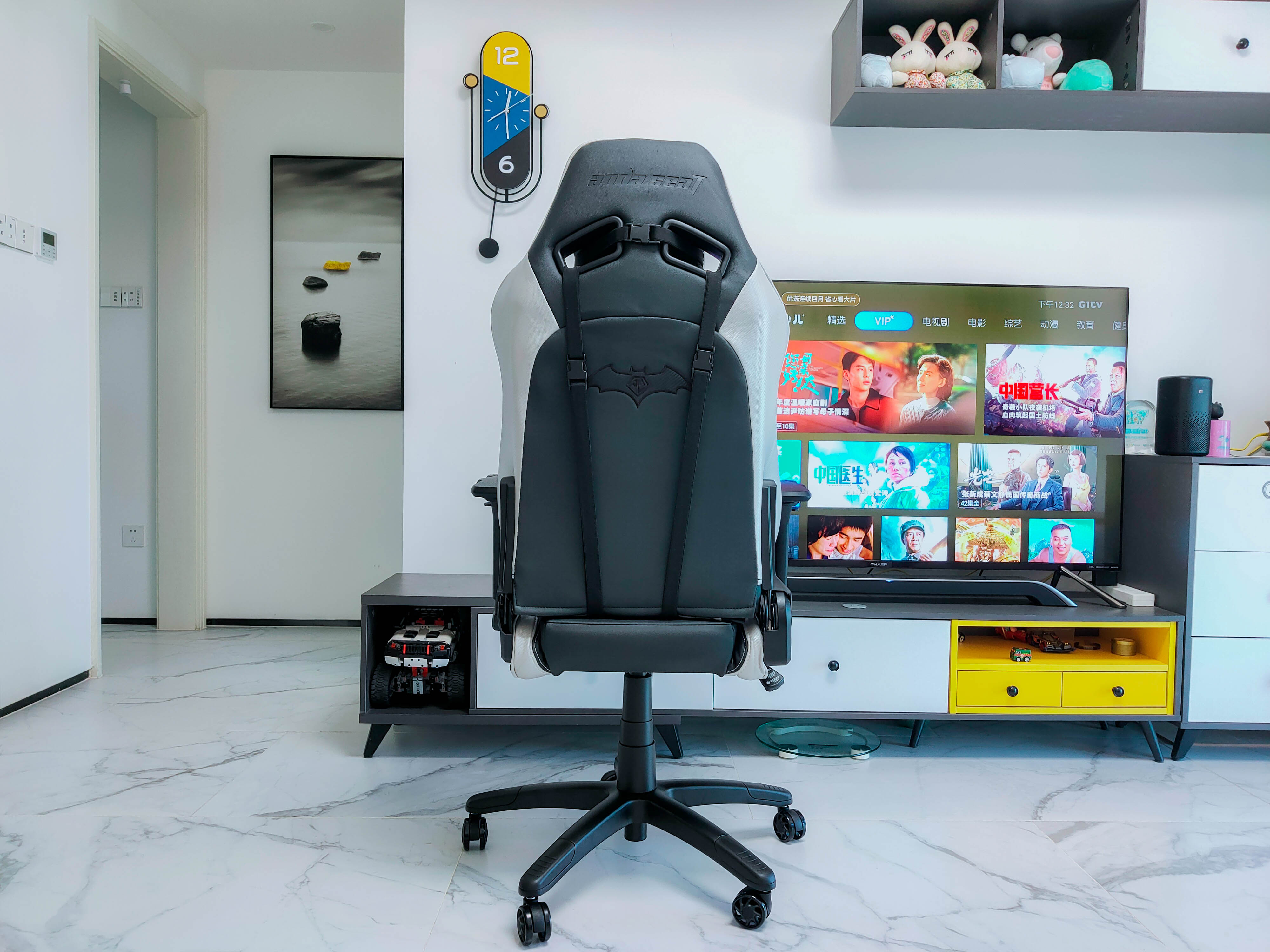 与高达、蝙蝠侠组队，ikbc机械键盘+安德斯特电竞椅套装评测