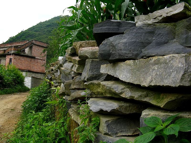 播种飞行单程票，回顾贵州双阳通航B-3898号机1993.3.24纳翁空难