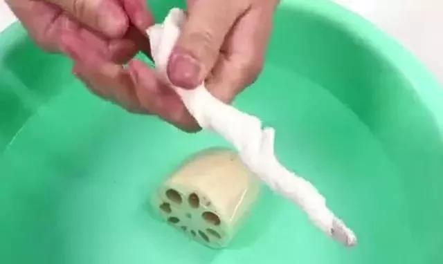 怎么快速清洗莲藕里面的泥,怎样挑选莲藕里面没泥沙