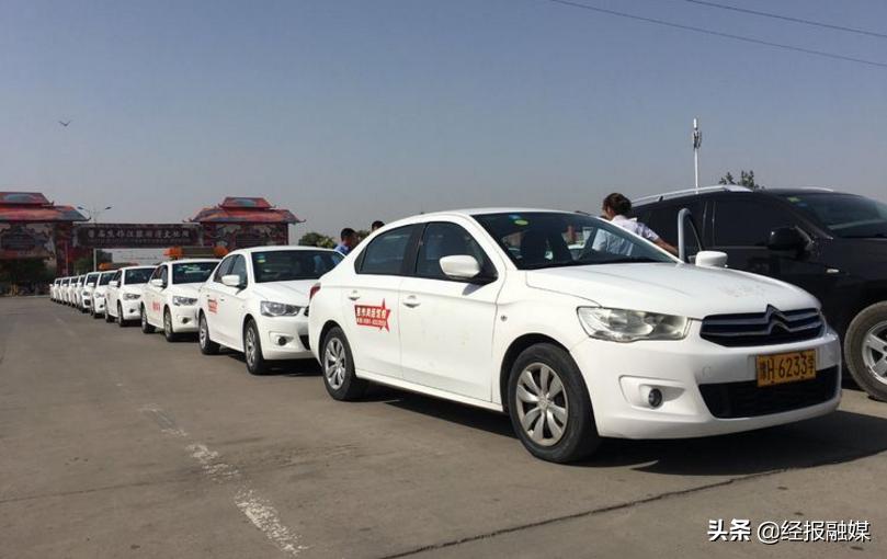 爱心送考温暖瞬间,温县爱心送考