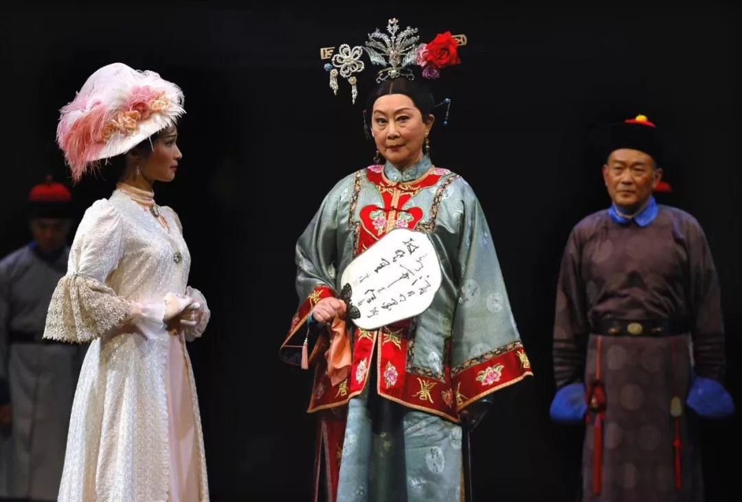 西方最受尊敬的华人女神，一生甘为他人做嫁衣，93岁依然少女