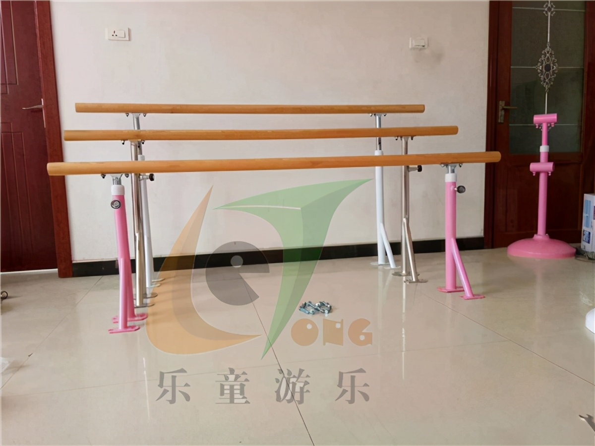 璧山移动剪叉式升降平台厂家,璧山铝合金直臂升降平台价格