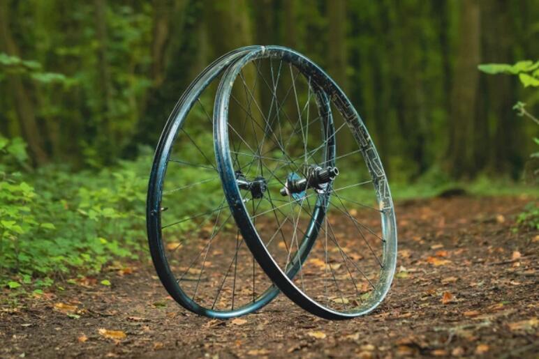 入门碳纤维山地车轮组推荐,国产山地车轮组品牌推荐