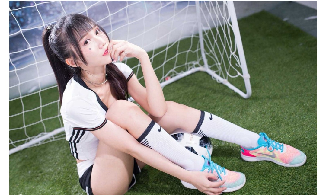 足球宝贝彩妆艺术图片大全,足球宝贝小姐姐