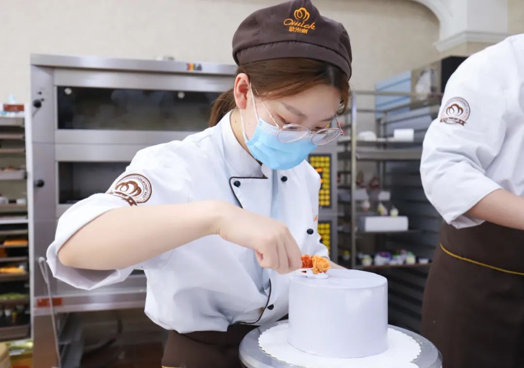 私房烘焙做什么产品利润高,私房烘焙行业的前景