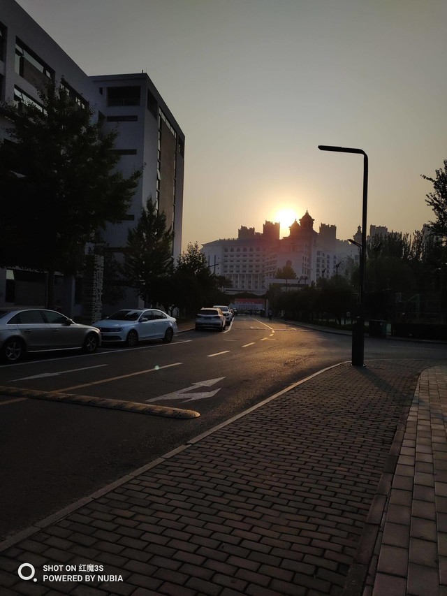 液冷散热对游戏有什么帮助,玩游戏散热器会有冷凝水吗