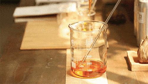 这四款精油帮你轻松解决日常困扰,精油玩家必备的十种精油