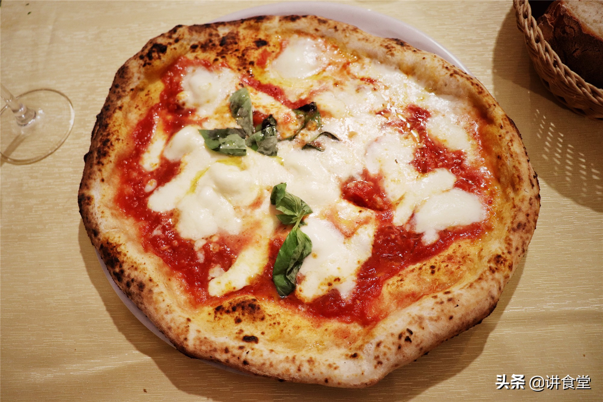 全球最好的披萨在哪里,全世界最好披萨