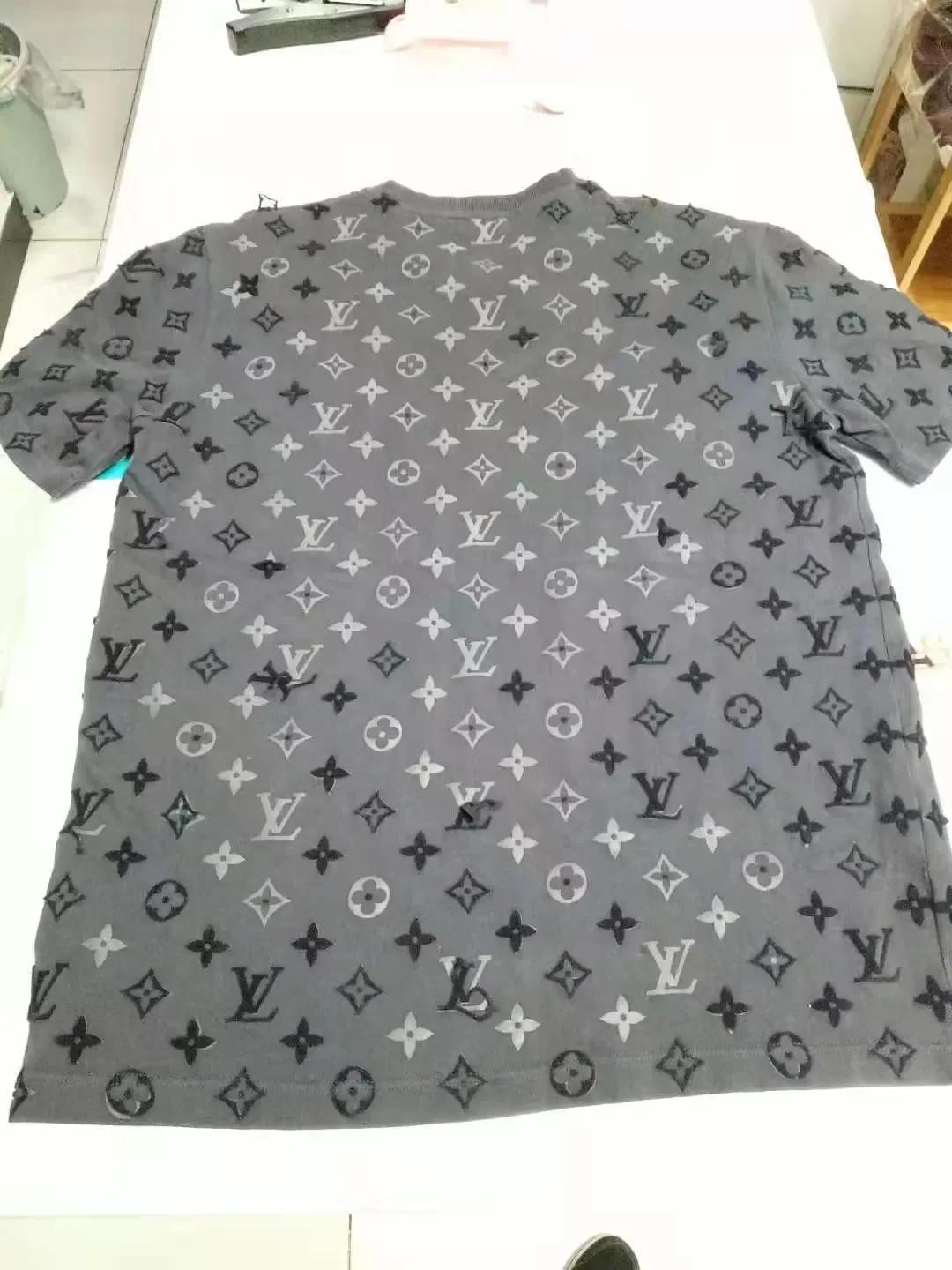 lvt恤水洗了怎么办,lv黑色短袖掉色怎么修复