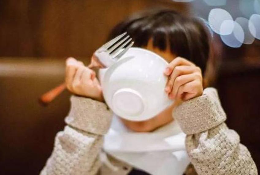 孩子吃得多但不吸收怎么办,孩子吃得不多还是长胖怎么办