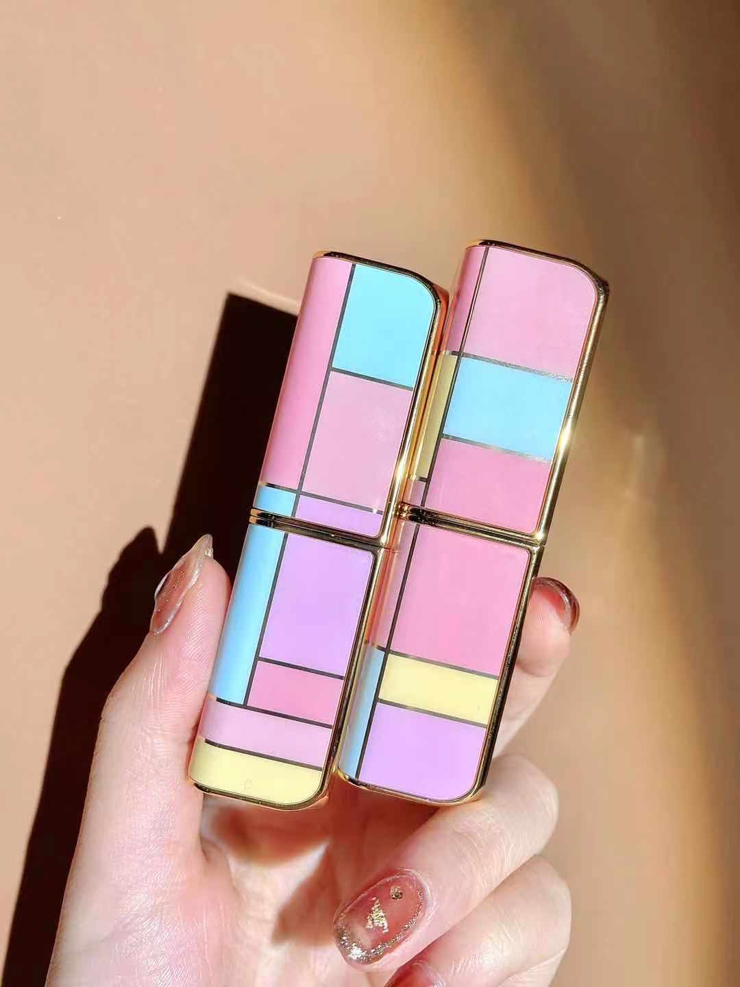 复古砖红口红色号,砖红色和复古红口红哪个更显白