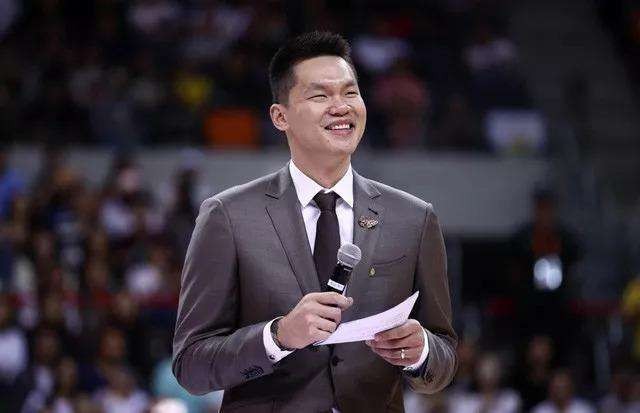 揭秘朱芳雨与现任妻子的恩爱秘密,朱芳雨三次婚姻