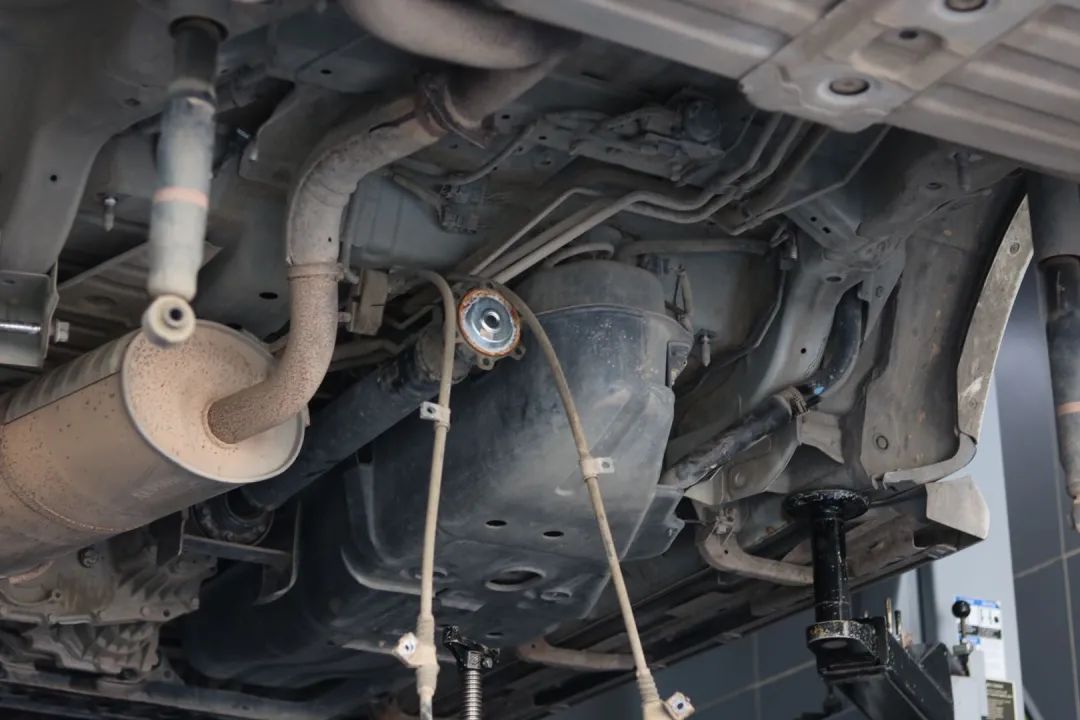 老车修复：翻新一辆破旧不堪的帕杰罗V93，还想再战十年工地