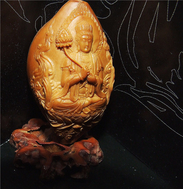 师父领进门，修行在个人——艺海核雕-黄树立的雕刻人生