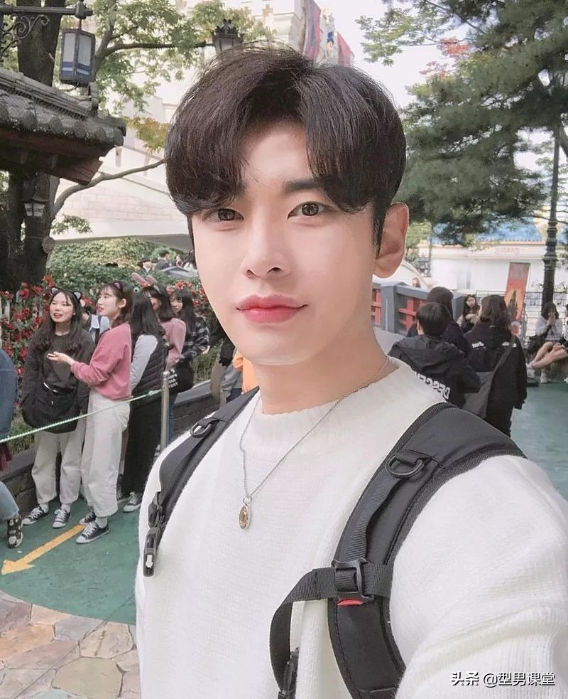 男生烫发三款建议,男生烫发的类型和效果