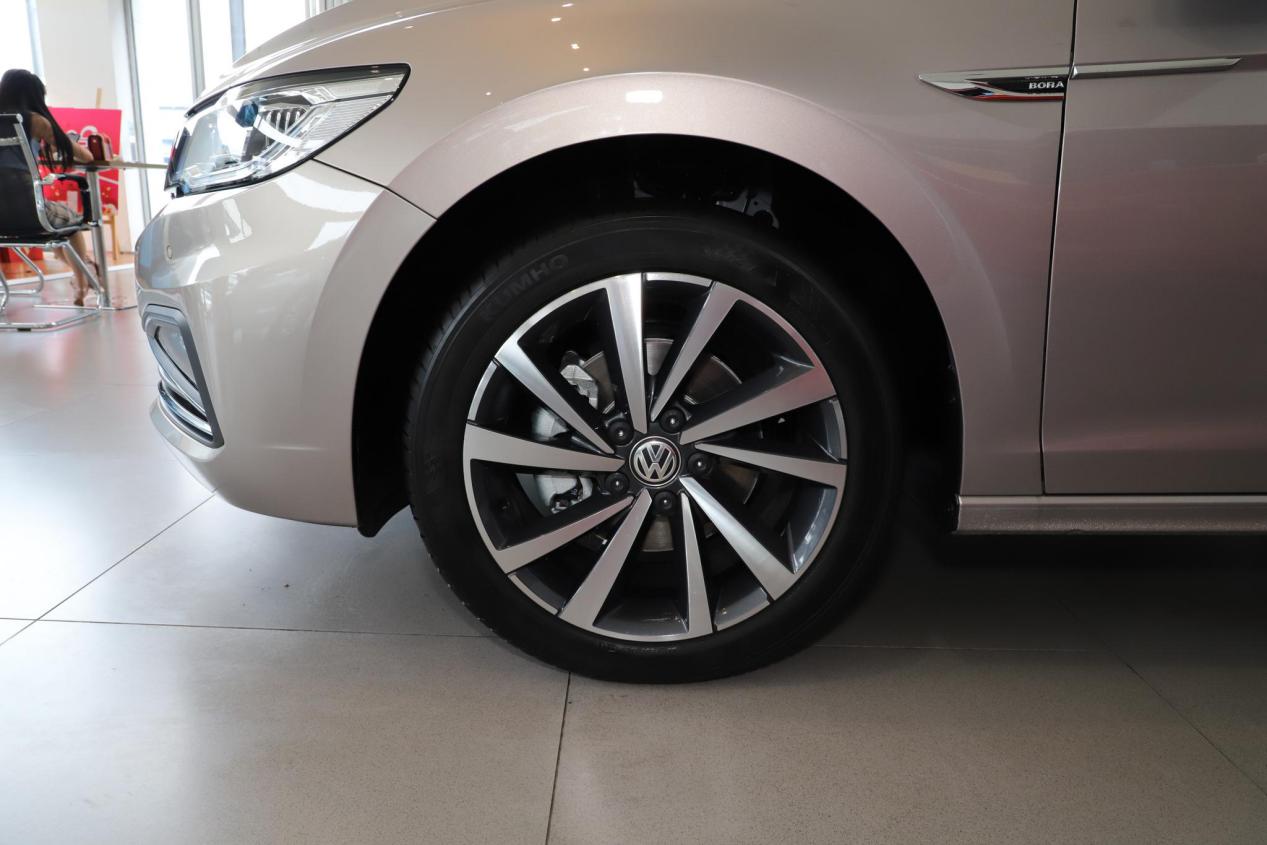 大众宝来传奇2019款1.5自动时尚型,大众宝来超过十年了还能开吗