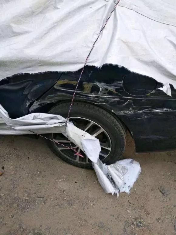 轮毂换一个还是必须换两个,轮毂有点变形建议修复还是直接换