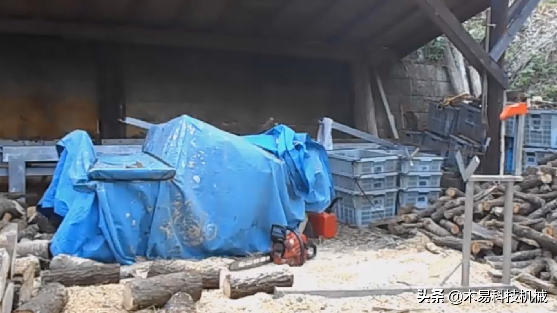 最简单的锯木神器,自制锯木神器辅助工具