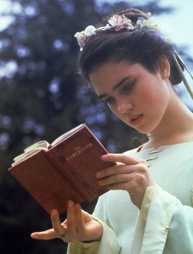 詹妮弗十二部好评影片，她不只是《美国往事》中的舞蹈精灵