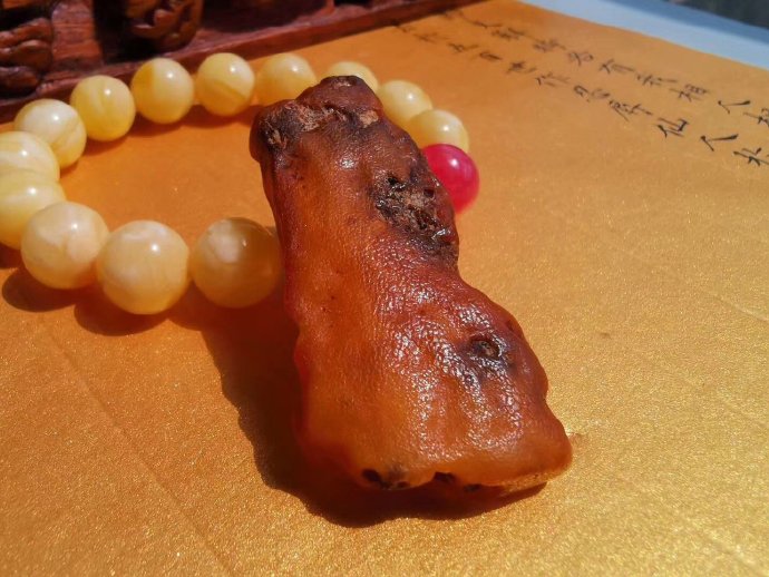 蜜蜡怕汗吗最怕什么,蜜蜡首饰十大克星