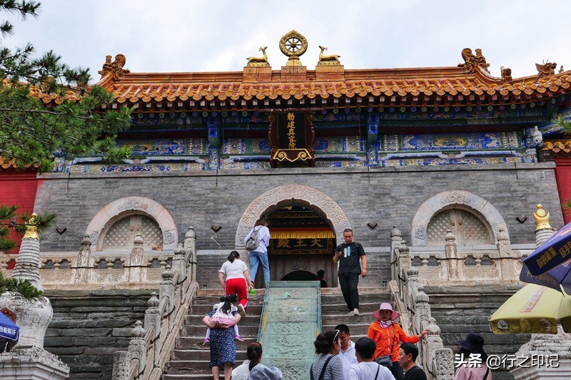 五台山八大佛教名山,游四大佛教名山之首山西五台山