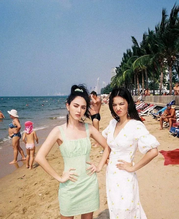 甜美系穿搭博主女推荐,适合学生党甜辣穿搭博主