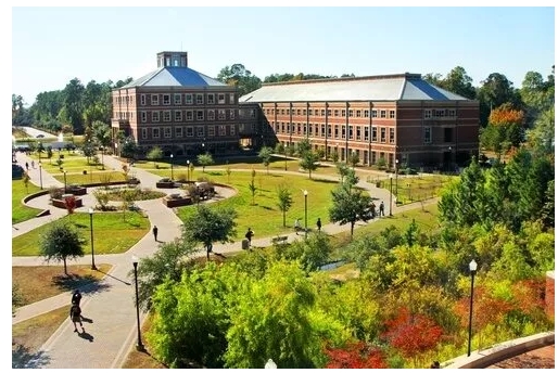 美国最受欢迎的十大名校排行榜,美国top前30大学推荐