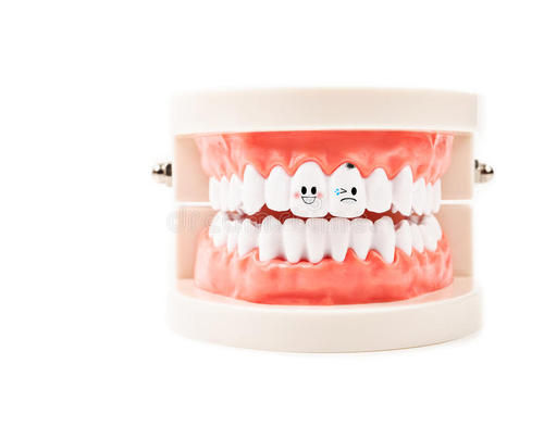 口腔医生容易得的病,口腔溃疡会引起牙齿萎缩吗