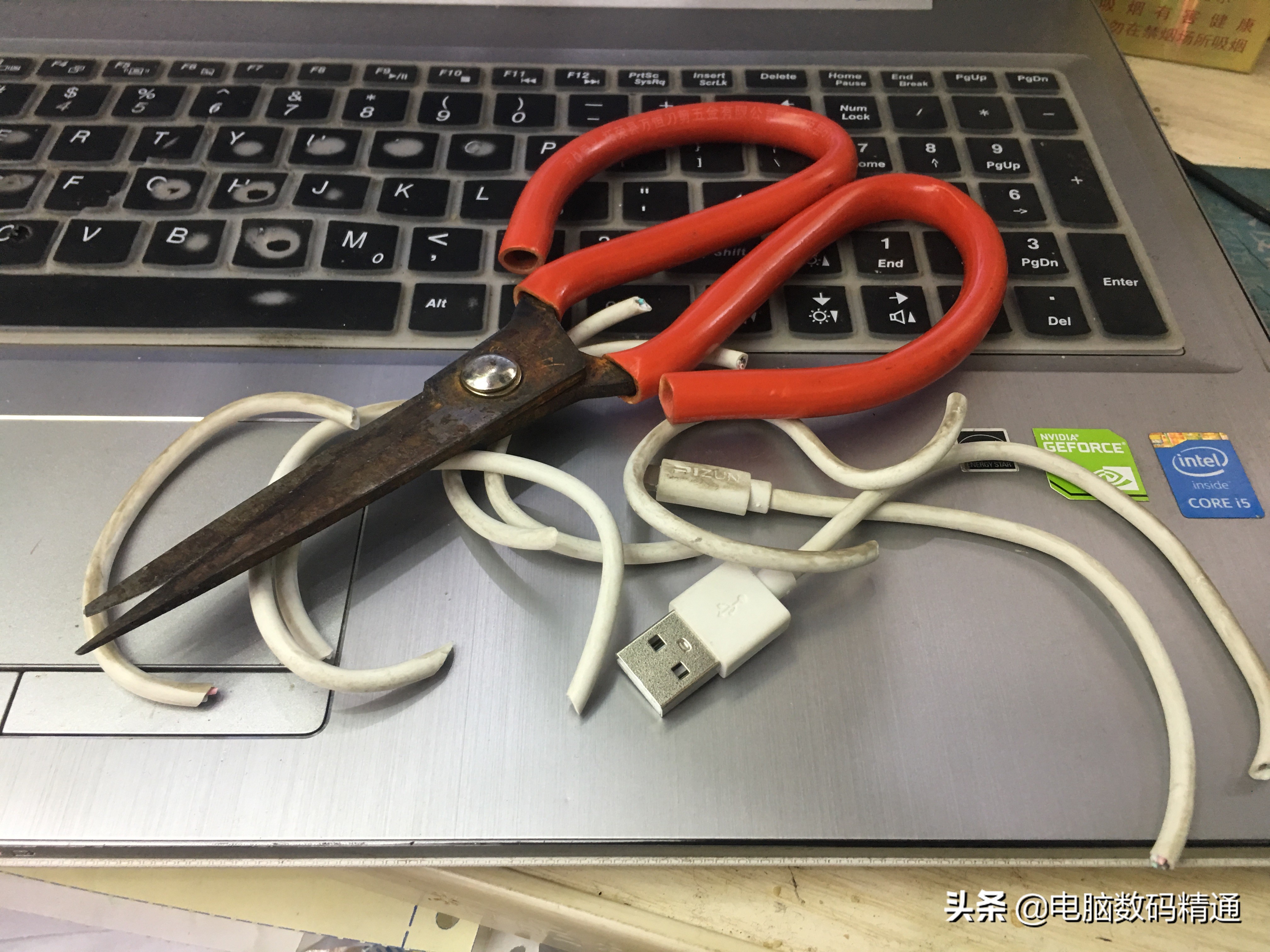 手机新买的充电器电怎么越充越少,新买的手机充电器电量越充越少