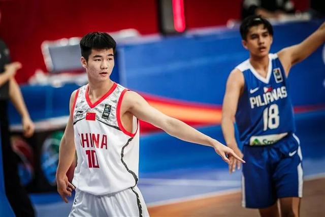 十三岁天才控卫和郭艾伦,u19国青男篮世青赛郭艾伦