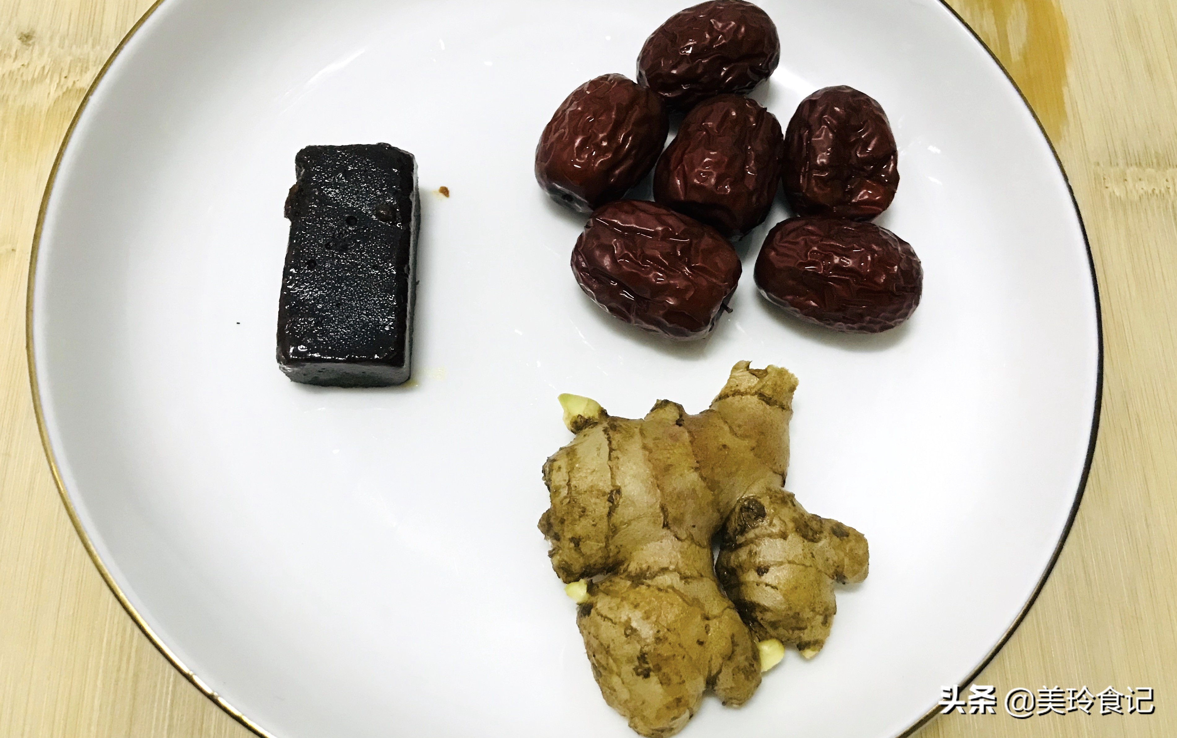 入伏寒湿体质人群喝什么养生茶,伏天女性喝什么茶能驱赶寒气