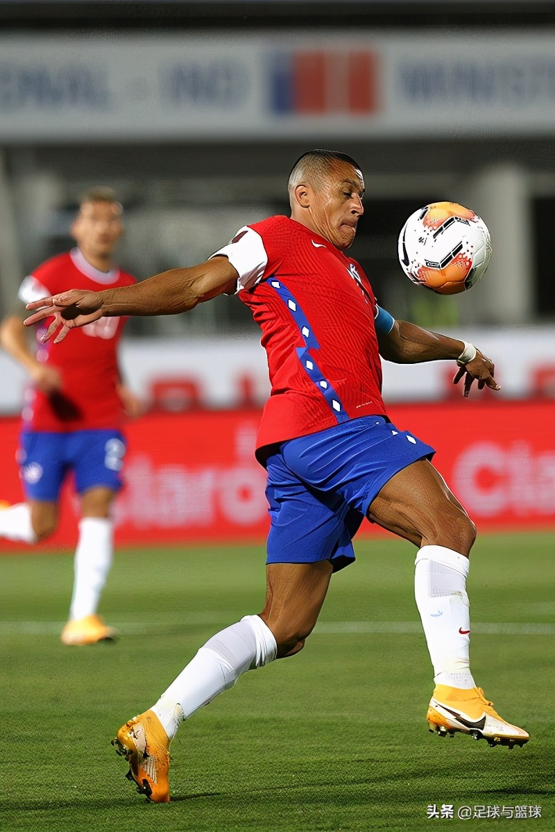 哥伦比亚VS乌拉圭苏卡做客洗止颓势哥伦比亚后防不稳