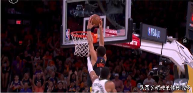 布克恶意犯规字母哥,字母哥犯规布克