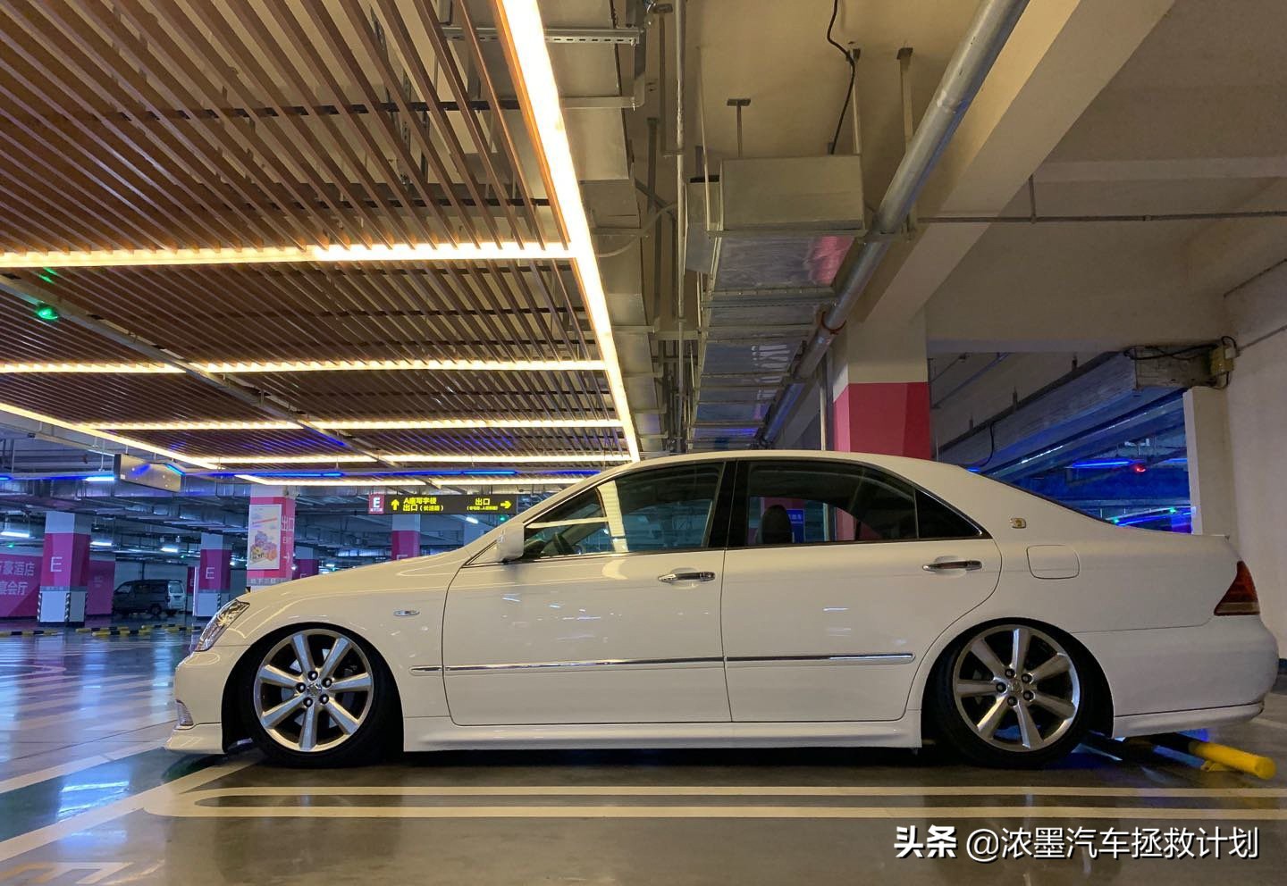 日系五菱之光,日系最好的三款车丰田皇冠