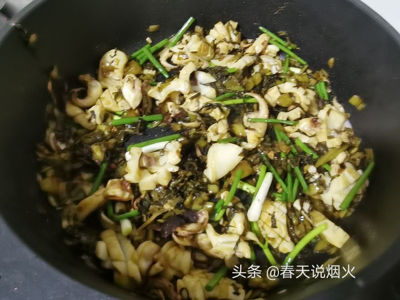 墨鱼炒什么配菜好吃又简单,墨鱼炒什么菜最好吃