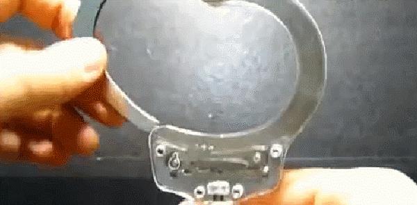 手铐打不开找警察帮忙,手铐打不开求助消防员