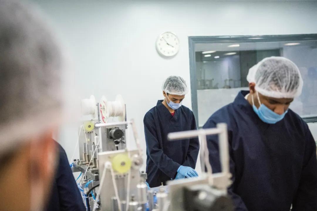 口罩荒？别慌！中国兄弟来了