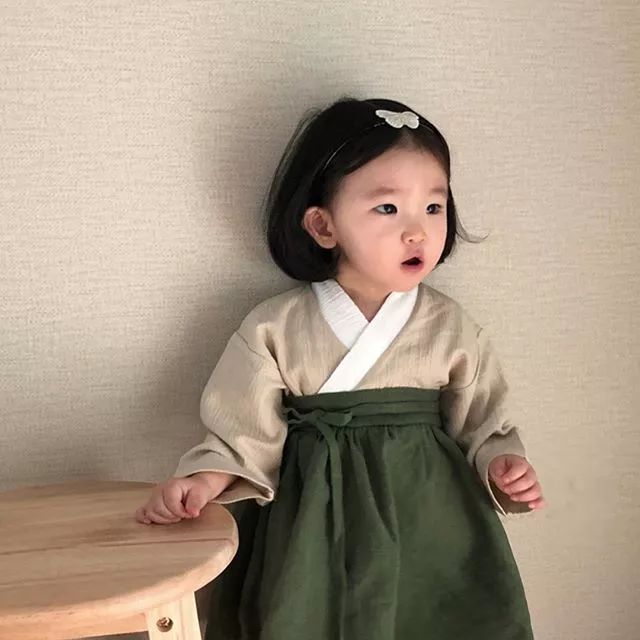 韩国ins短腿小萝莉,ins上爆红的小萝莉