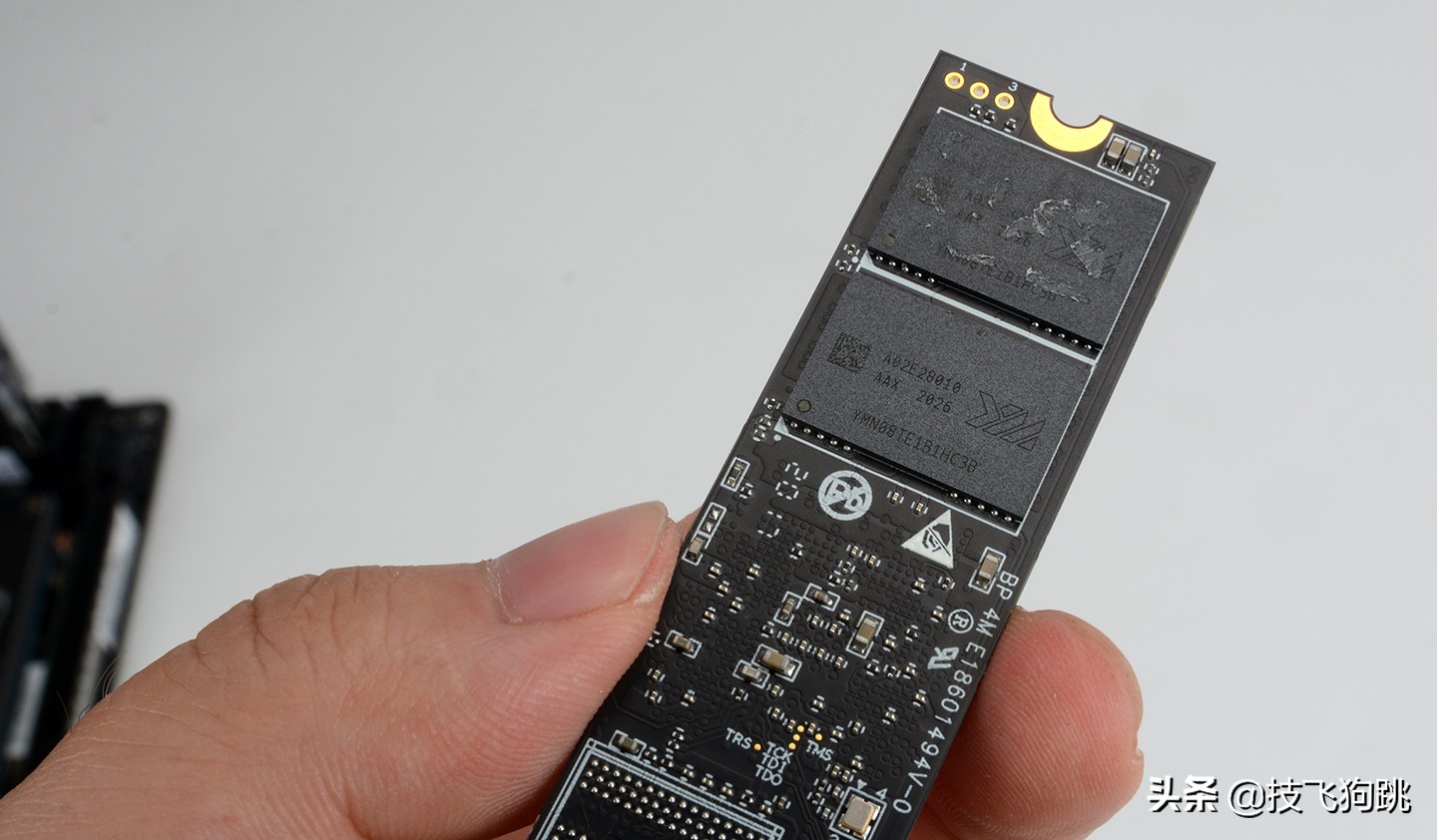 徒有其表，还是真国货之光？光威弈Pro512G固态测评