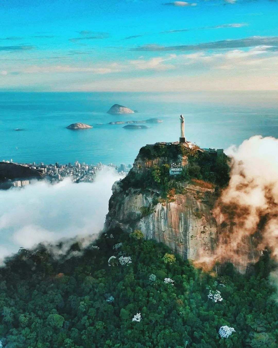 解锁神秘人的密码,解锁黑科技密码